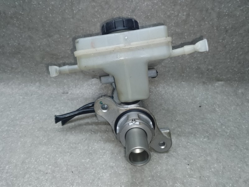 Головний гальмівний циліндр BMW X3 (F25) 11-17 34336871455 — 2