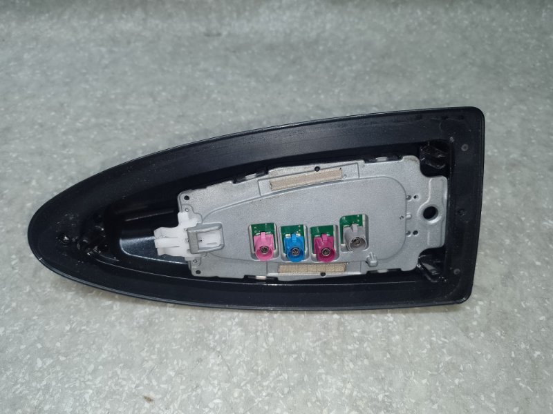 Антена BMW X3 (F25) 11-17 65209350090 — 4