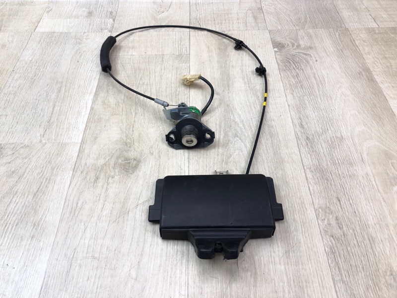 Замок кришки багажника LEXUS HS250H (ANF10) 09-12 6460075030