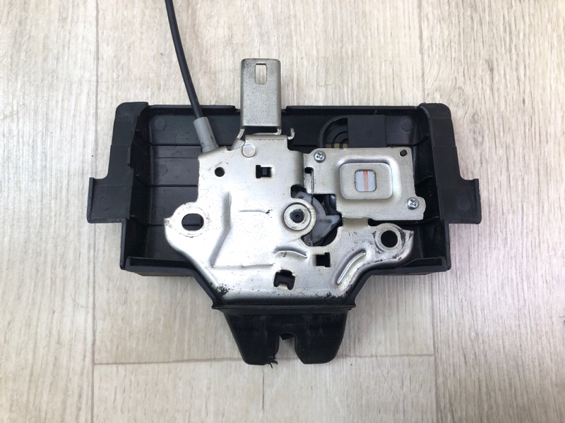 Замок кришки багажника LEXUS HS250H (ANF10) 09-12 6460075030 — 4