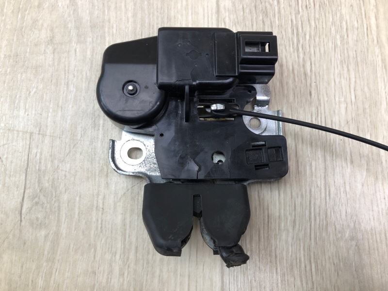 Замок кришки багажника NISSAN MAXIMA A35 08-15 846309N00A — 2