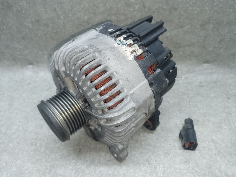 Генератор AUDI Q7 05-15 021903016AX