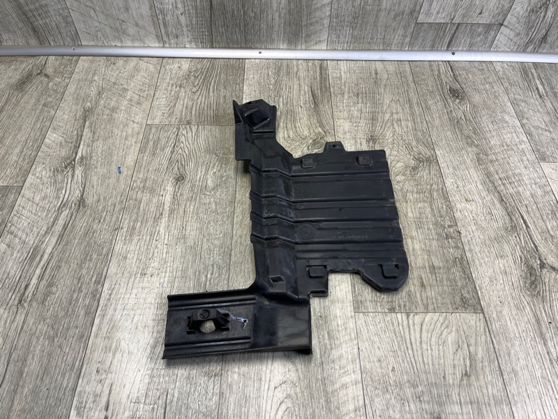 Захист дну LINCOLN MKS 12-16 AG139E857BA — 2