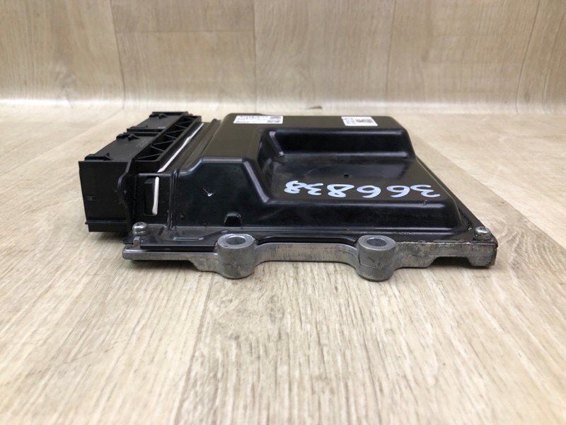 Блок керування двигуном VOLVO S60 13-18 36010039 — 2