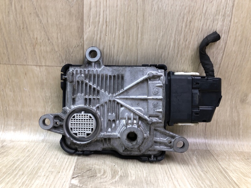 Блок керування АКПП VOLVO S60 13-18 31437048 — 3