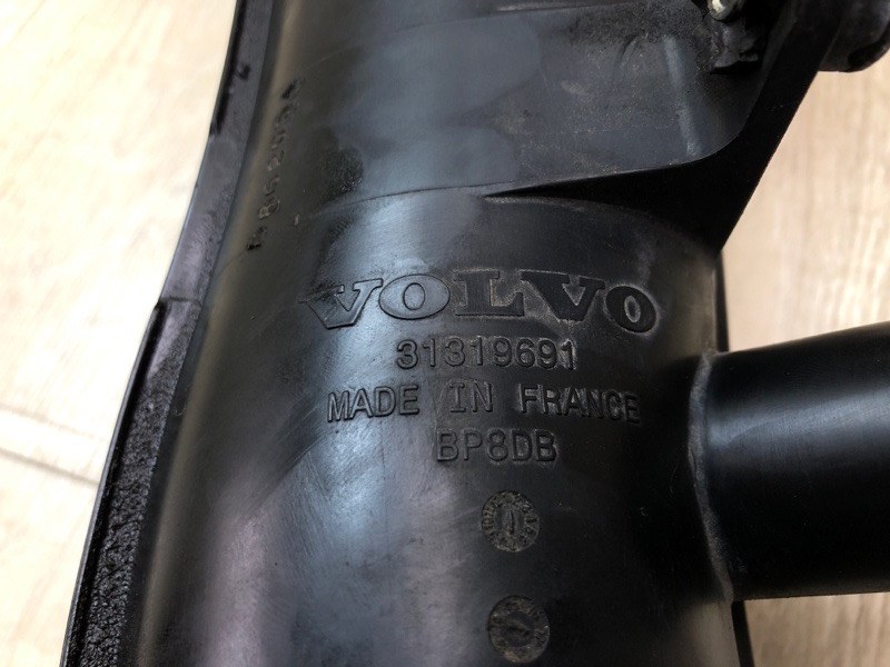 патрубок повітряного фільтра VOLVO S60 13-18 31338660 — 5