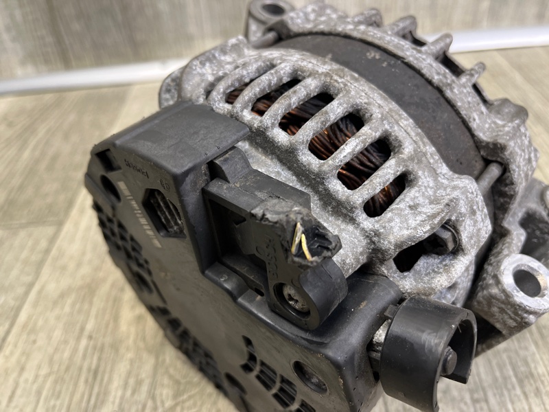 Генератор MINI COOPER S CLUBMAN R55 05-14 12 31 7 575 650 — 3