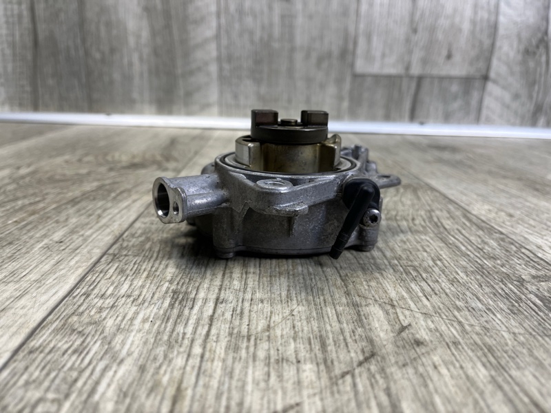 Вакуумний насос MINI COOPER S CLUBMAN R55 05-14 11 66 7 556 919 — 2