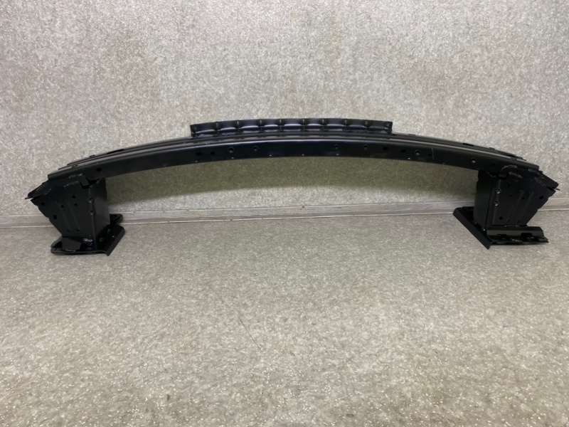 Підсилювач переднього бампера MITSUBISHI OUTLANDER 21- 6400L447