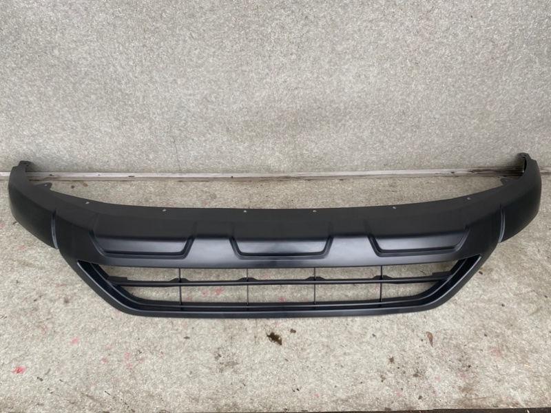 Накладка бампера MITSUBISHI OUTLANDER 21- 6400J891XD