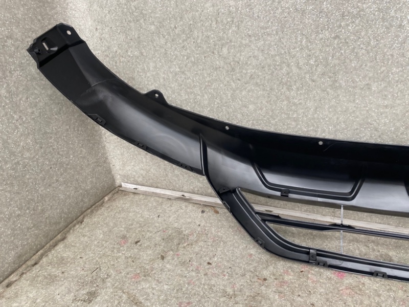 Накладка бампера MITSUBISHI OUTLANDER 21- 6400J891XD — 5