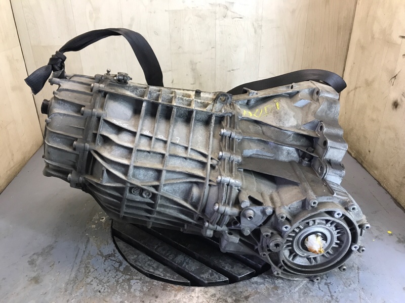 Автоматична трансмісія AUDI A4 08-15 0AW300048F — 3