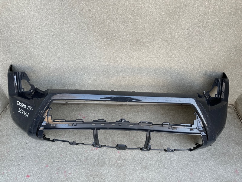 Бампер передній TOYOTA TACOMA 2024- 52119AK900 — 2