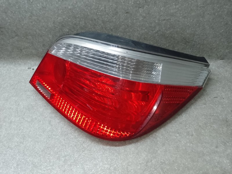Ліхтар зовнішній правий BMW 5 SERIES (E60/E61) 03-10 63217165738