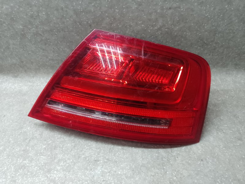 Ліхтар зовнішній правий AUDI A8 (D5) 17- 4H0945096