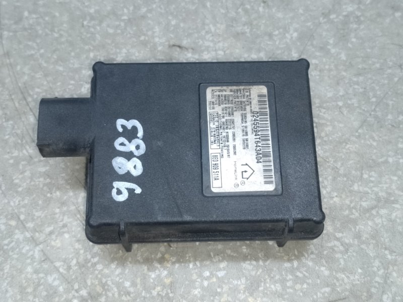 Блок електронний AUDI Q7 05-15 8E0909511A — 2