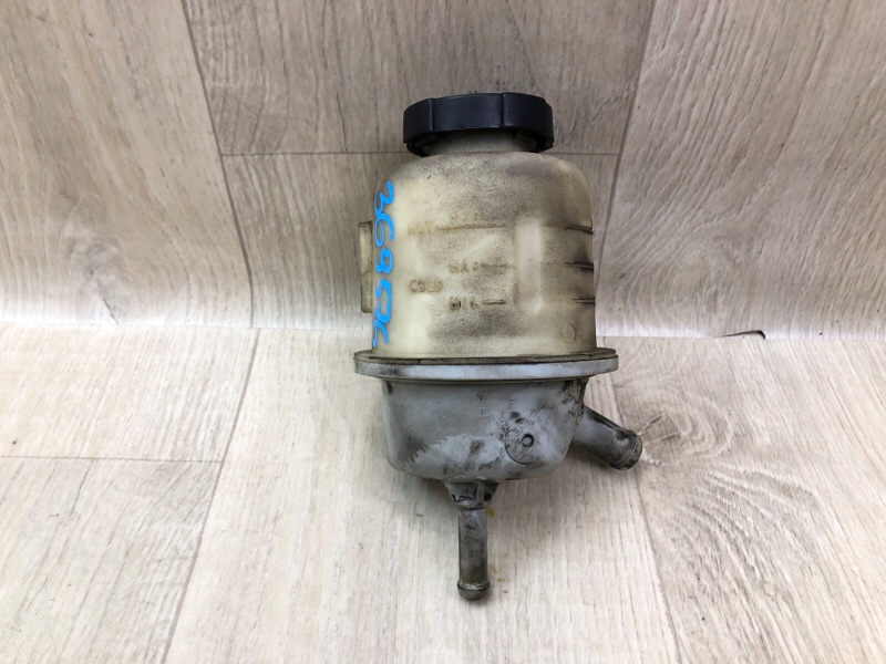 Бачок гідропідсилювача керма NISSAN QX56 / TITAN / ARMADA 04-16 491807S000