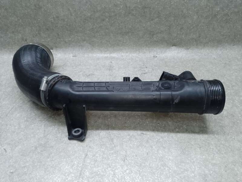 патрубок повітряного фільтра VOLVO XC60 17- 31422153