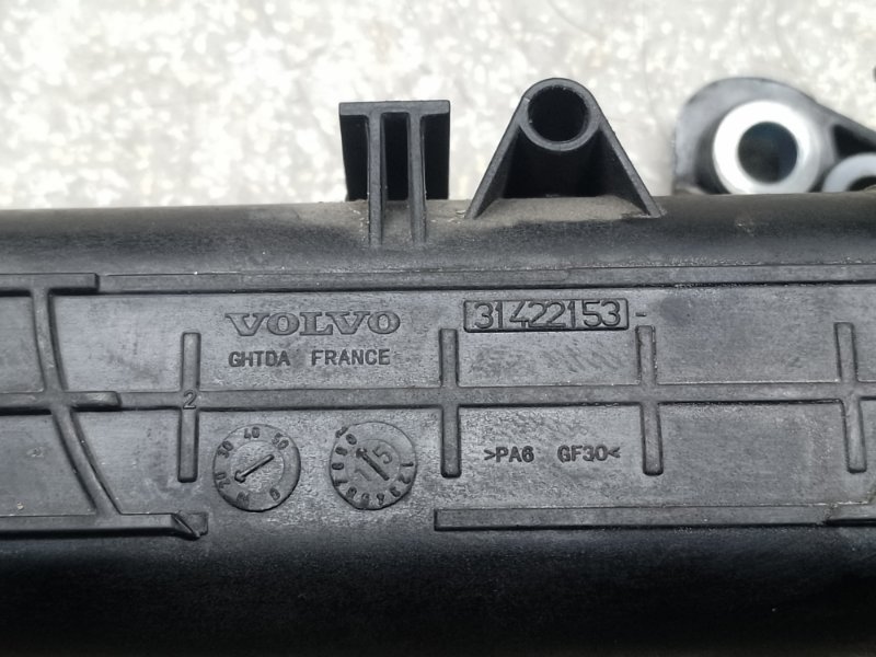 патрубок повітряного фільтра VOLVO XC60 17- 31422153 — 5