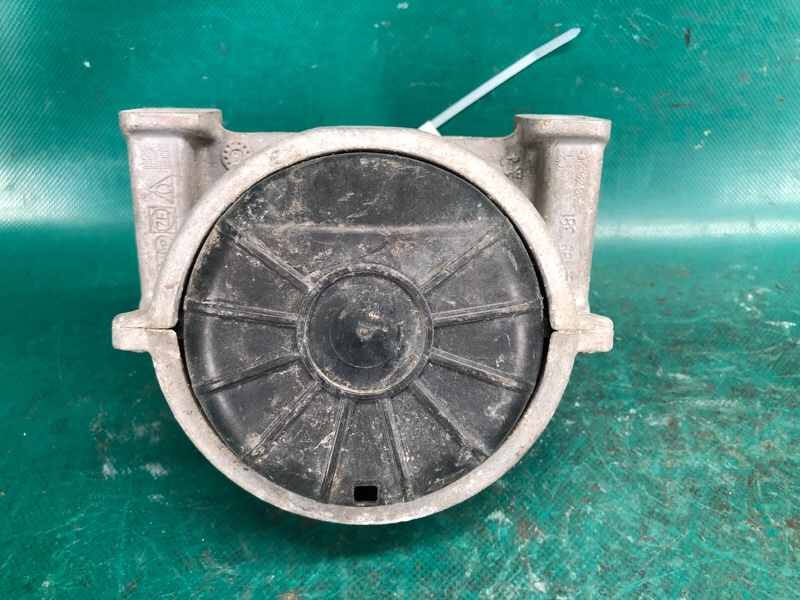 Подушка двигуна AUDI A4 08-15 8R0 199 381 AL — 4