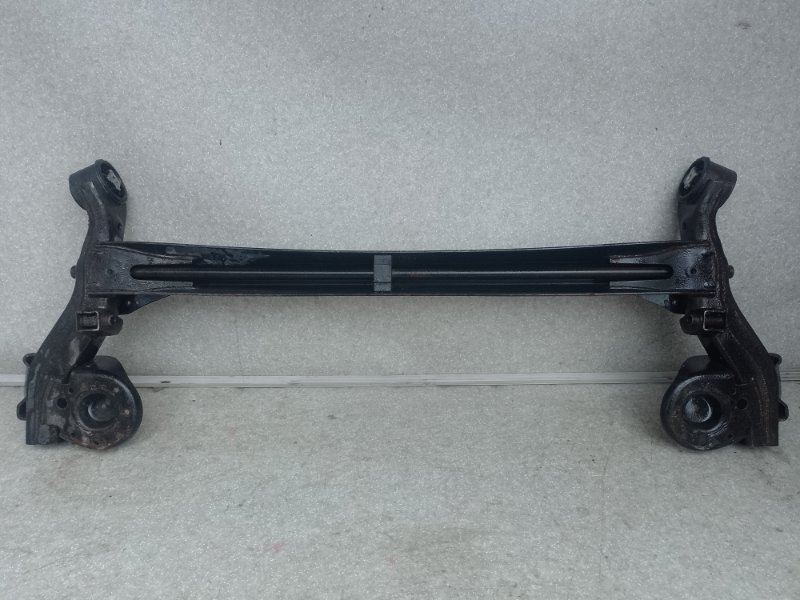 Балка задньої підвіски KIA SOUL AM 08-13 551002K100 — 4