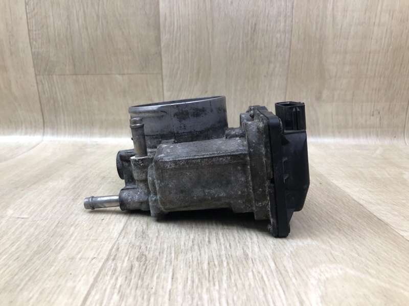 Дросельна заслінка TOYOTA 4RUNNER 02-09 22030-31010 — 2