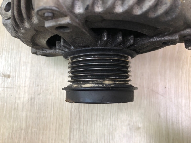 Генератор CHRYSLER TOWN &amp, COUNTRY (RT) 68272 108AA — 3