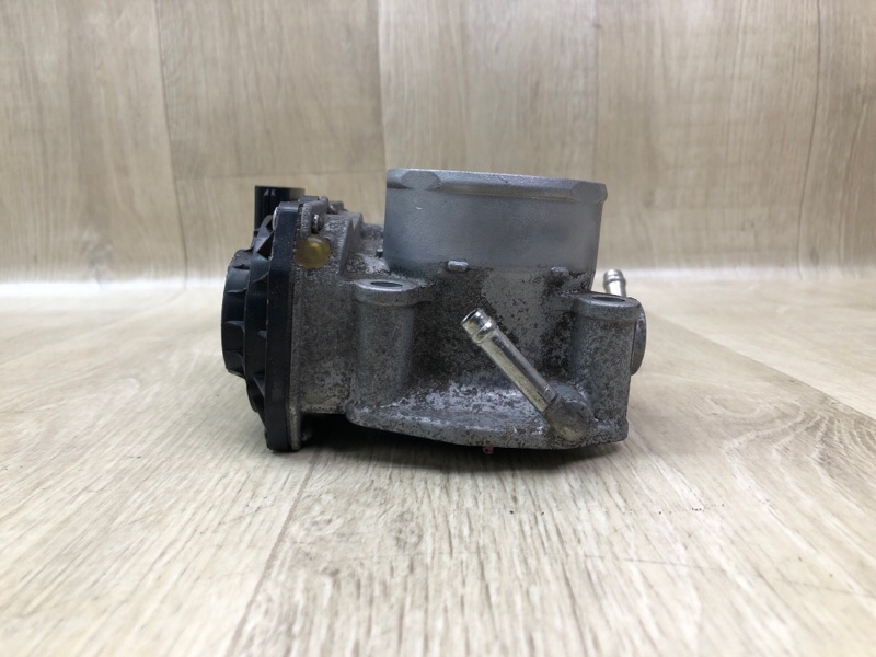 Дросельна заслінка SCION XB 07-15 22030-28070 — 5
