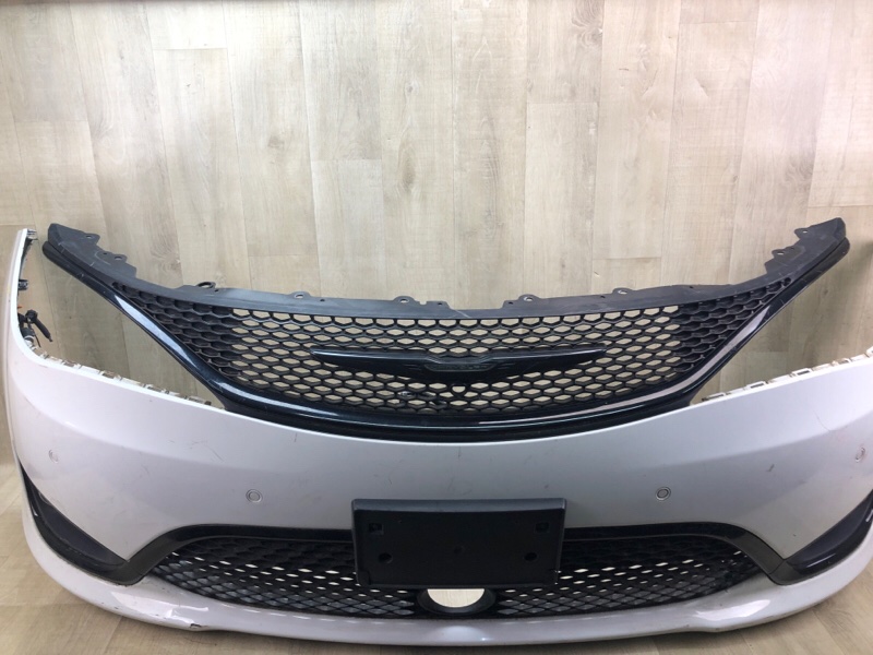 Бампер передній CHRYSLER PACIFICA 16-20 68312 405AB — 3
