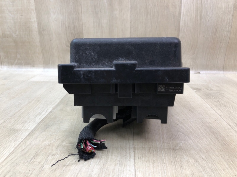 Блок запобіжників моторний відсік CHRYSLER PACIFICA 16-20 68338 723AA — 5