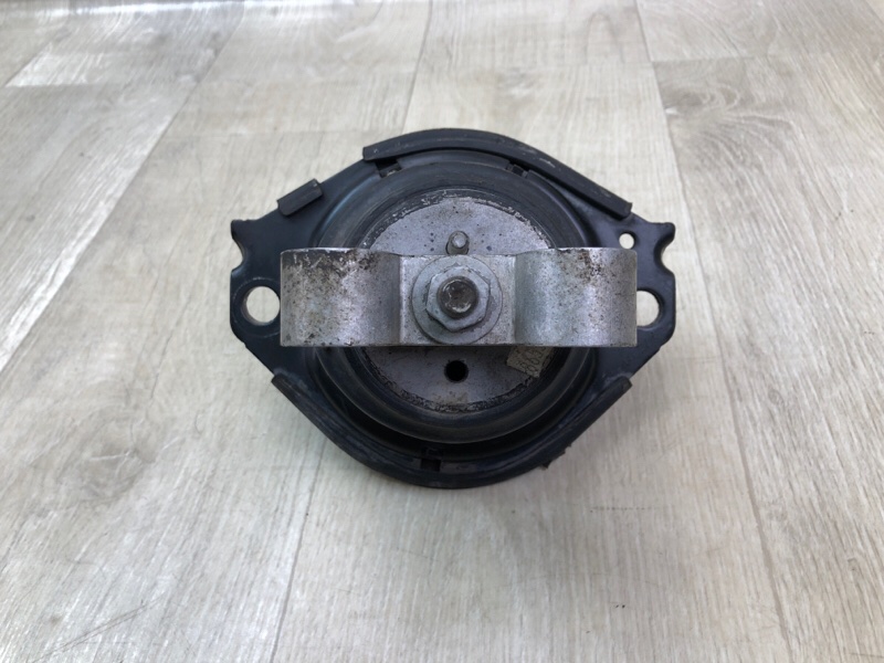 Подушка двигуна DODGE CHALLENGER 08-14 68277081AA — 2