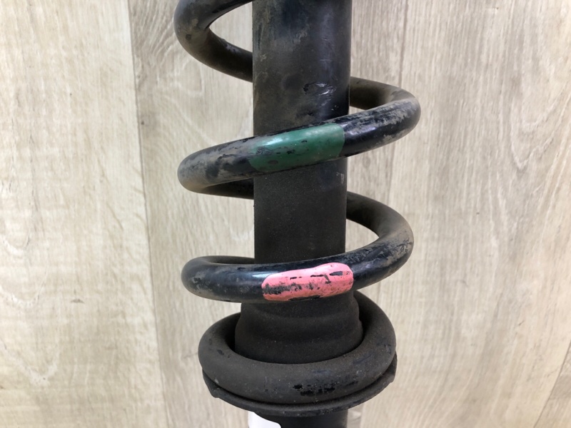 Амортизатор передній лівий TOYOTA 4RUNNER 02-09 48520-39885 — 4