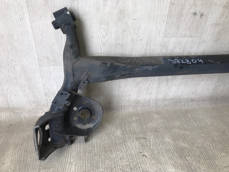 Балка задньої підвіски HYUNDAI ACCENT MC 06-10 55100 1E500 — 2