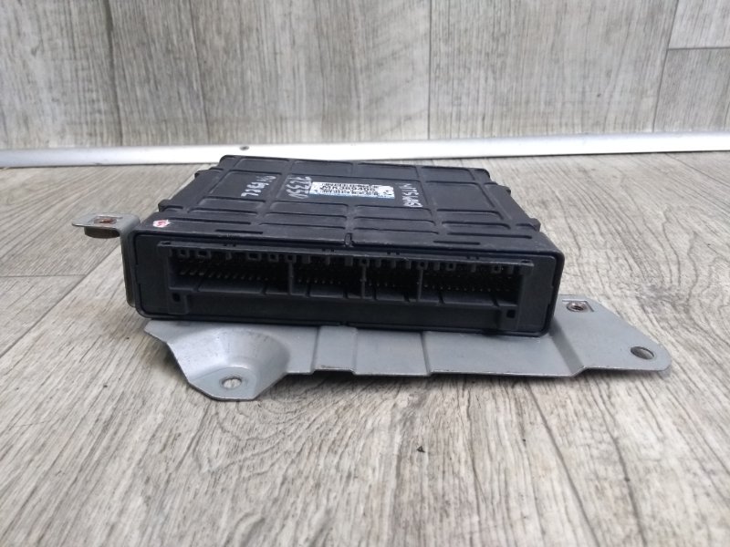 Блок керування двигуном MITSUBISHI PAJERO 99-06 MK369405 — 3